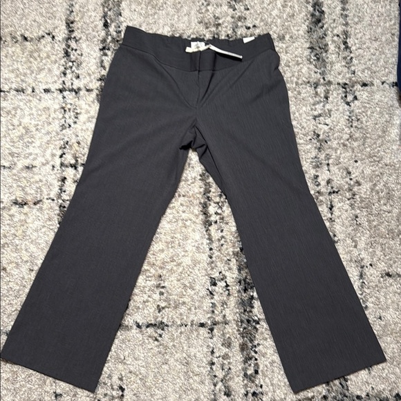MATERNITY LOFT Gray Dress Pants Straight-Leg - Picture 1 of 10